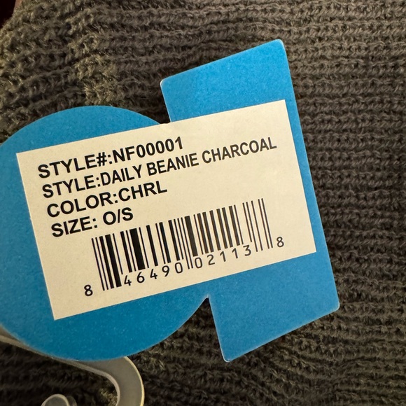 Unisex Neff Daily Beanie Charcoal Gray OSFA BNWT - Picture 2 of 2